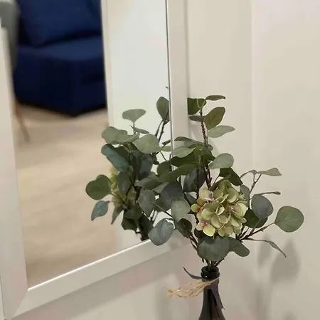 公寓 Make Yourself At 布拉迪斯拉发