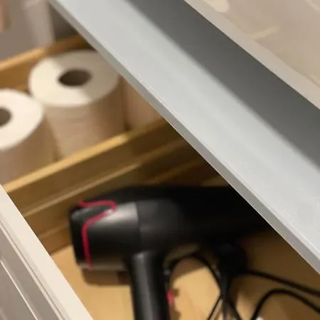 Make Yourself At * 布拉迪斯拉发