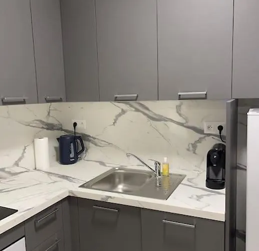 Apartament Make Yourself At *